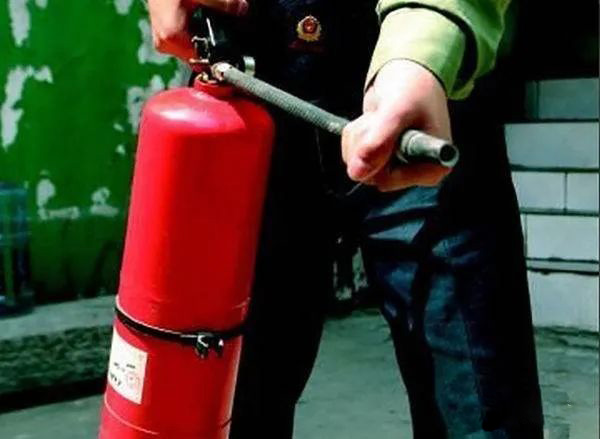 一文全面認(rèn)識泡沫滅火器