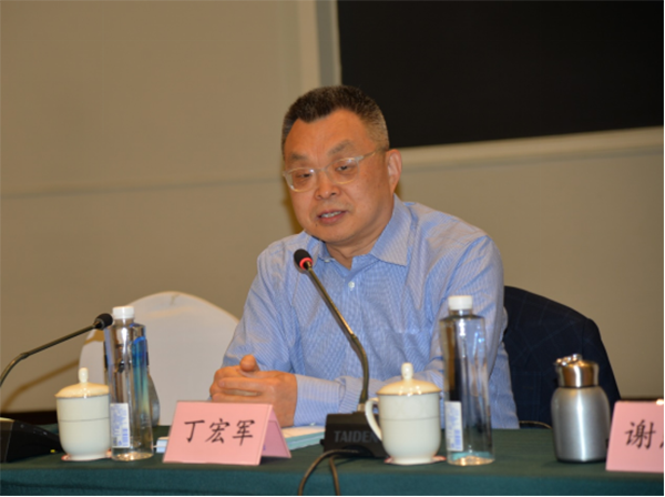 全國(guó)消防標(biāo)準(zhǔn)化技術(shù)委員會(huì)第十五分技術(shù)委員會(huì)二屆一次會(huì)議在沈陽(yáng)召開