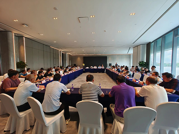 中國消防協(xié)會消防車泵裝備行業(yè)分會行業(yè)發(fā)展交流會在廣州成功召開